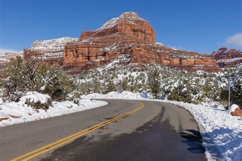 does snow sedona february.